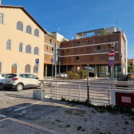 Lejlighed Piazza Della Repubblica *